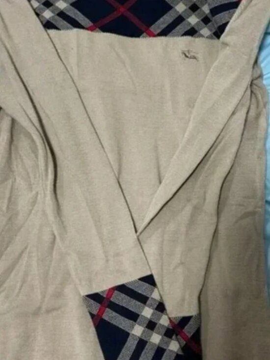 Burberry Women - Picture 3 of 3